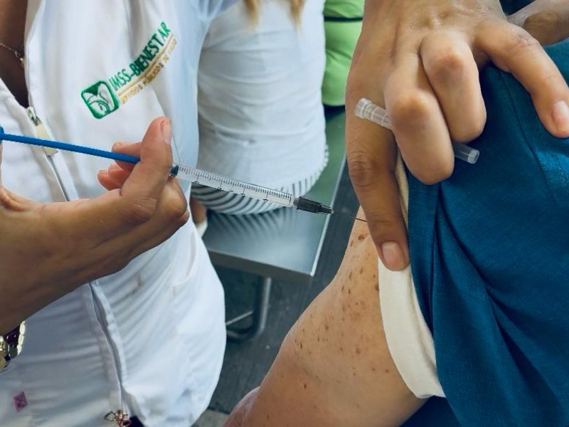 ¡Prevén enfermedades respiratorias! Autoridades llaman a vacunarse