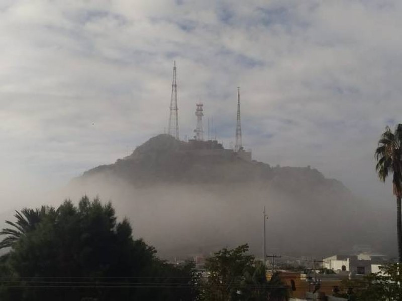 Prevén lluvia para año nuevo por llegada de frente frío