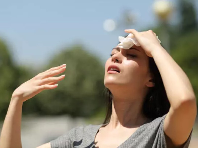 Prevén temperaturas de 44 grados; Protección Civil llama a extremar precauciones
