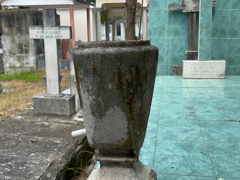 Previenen Dengue en panteones municipales de Tuxpan