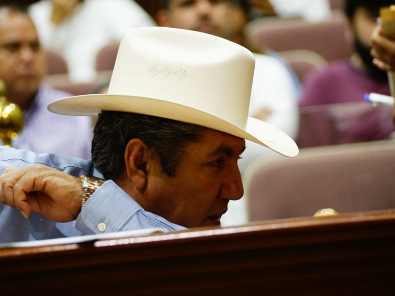 PRI busca nueva Ley Ganadera para Sinaloa