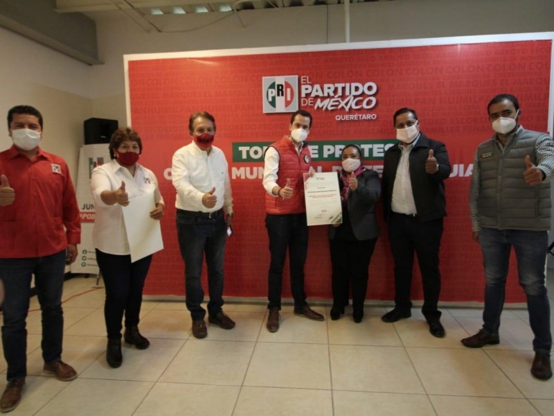 PRI renueva comités municipales en Tequis y Landa