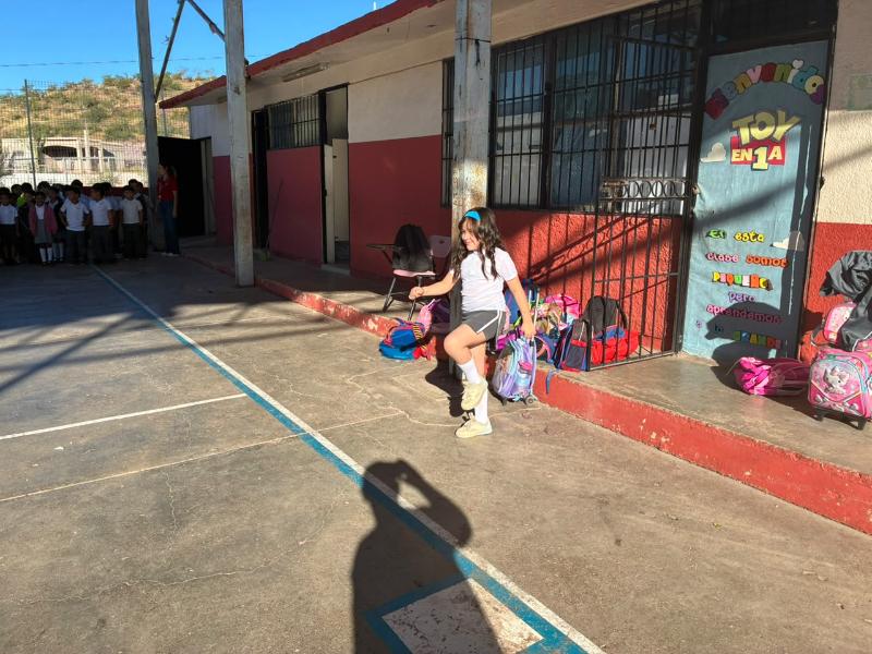 Primaria 15 de Septiembre promueve hábitos saludables con pausas activas