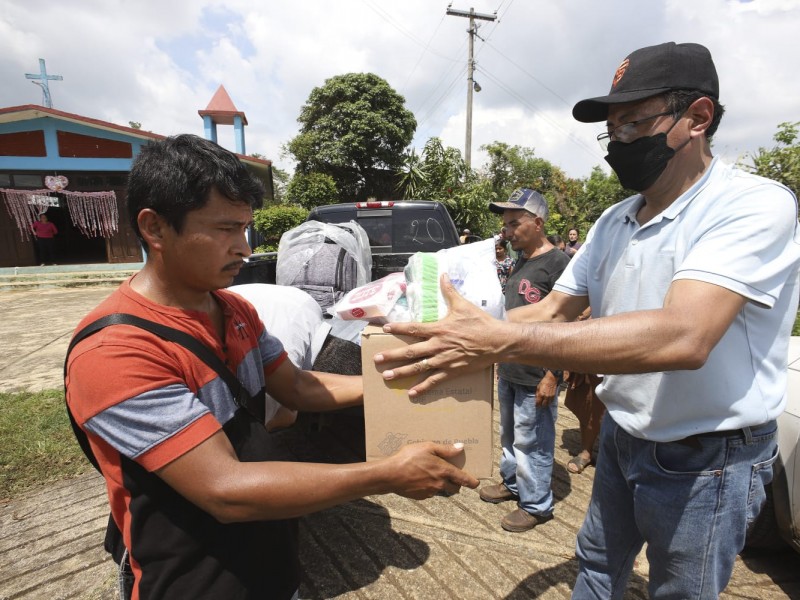 Primer avance de entrega de apoyos a damnificados por Grace