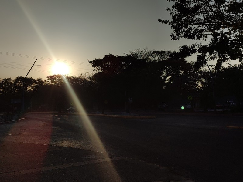 Primera ola de calor afecta a Chiapas