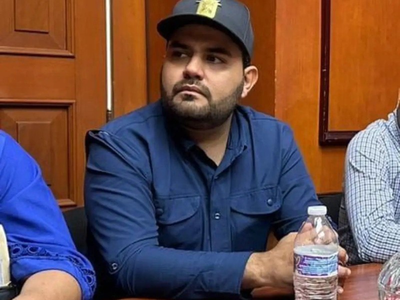 Privan de la libertad al síndico de Aguaruto, Culiacán