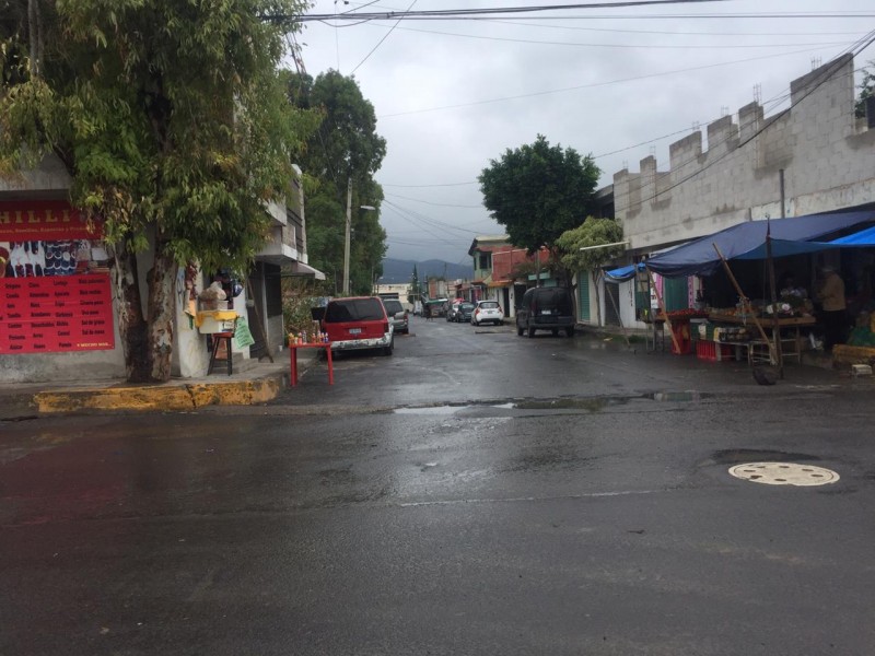 Vecinos de San Ramón reportan problemas de agua