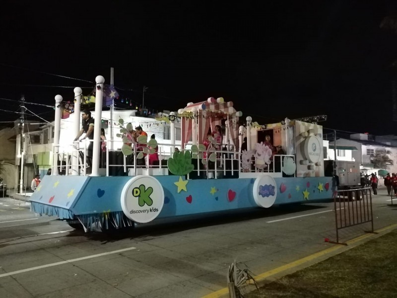 Problemas de primer desfile debido a proveedor: Comité-Carnaval