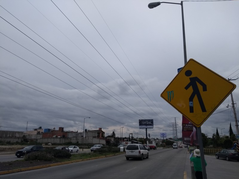 Problemas de tránsito peatonal en Las Torres