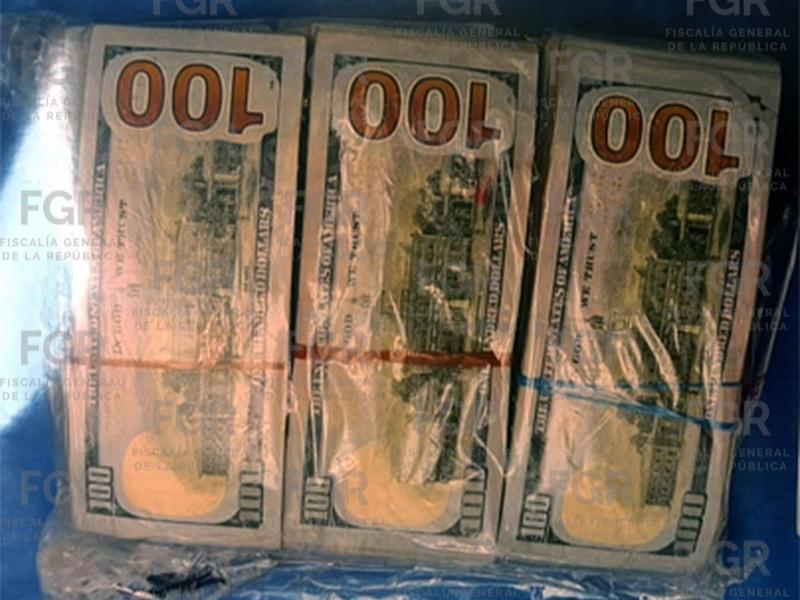 Procesan a tres personas tras arribar a Oaxaca con 365 mil dólares