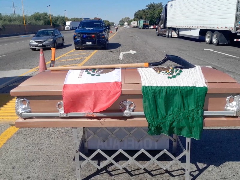 Productores amenazan con escalar protestas contra industriales