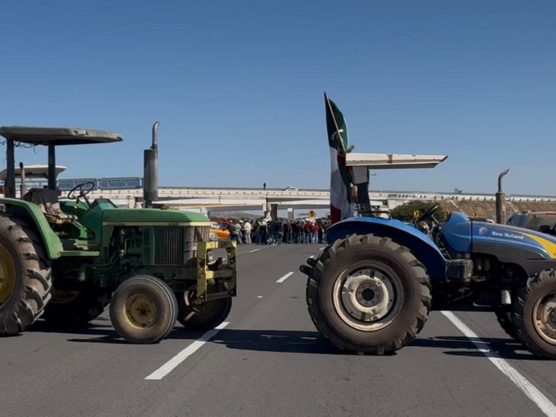 Productores de frijol se suman a bloqueo nacional