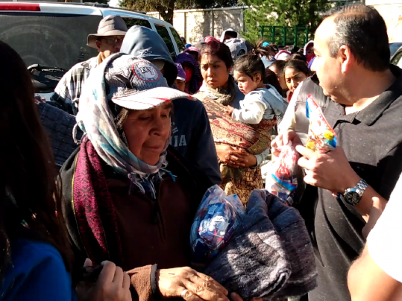 Productores entregan apoyos a jornaleros de comunidades indígenas