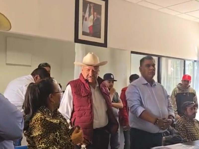 Productores frijoleros denuncian colapso del programa de acopio; funcionarios aceptan su fracaso