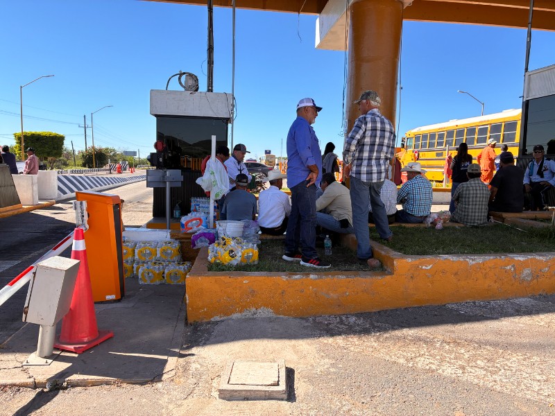 Productores no ceden: mantienen liberada la caseta de San Miguel Productores no ceden: mantienen liberada la caseta de San Miguel