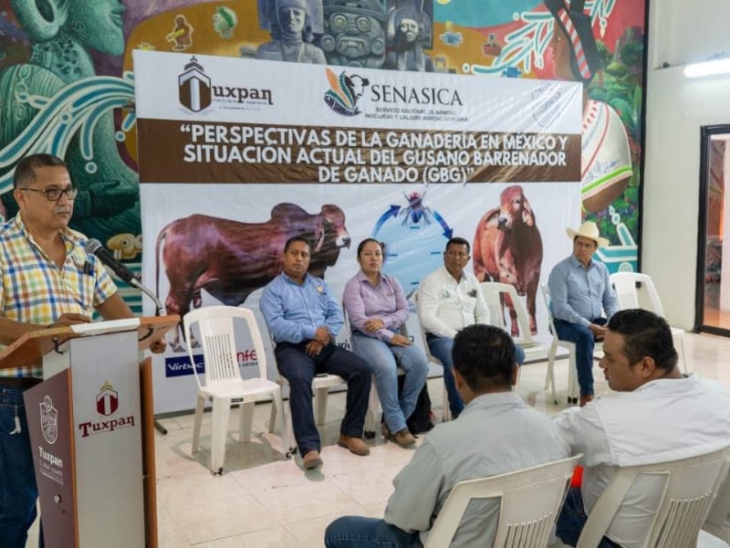 Productores reciben capacitación frente al gusano barrenador