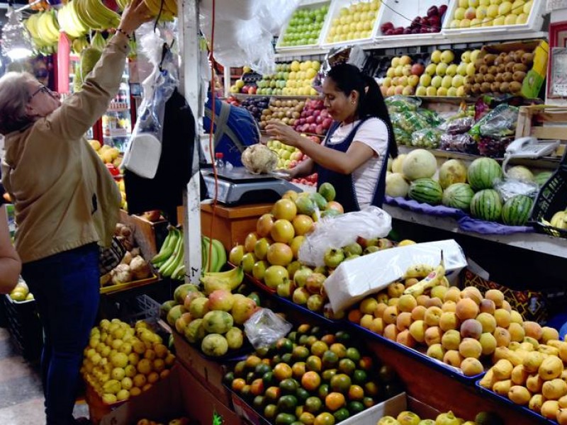 Productos aumentan costos, familias se quejan de que no alcanza