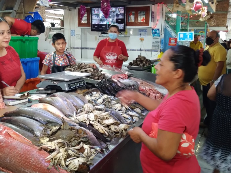 Productos del mar con demanda al inició de la vigilia