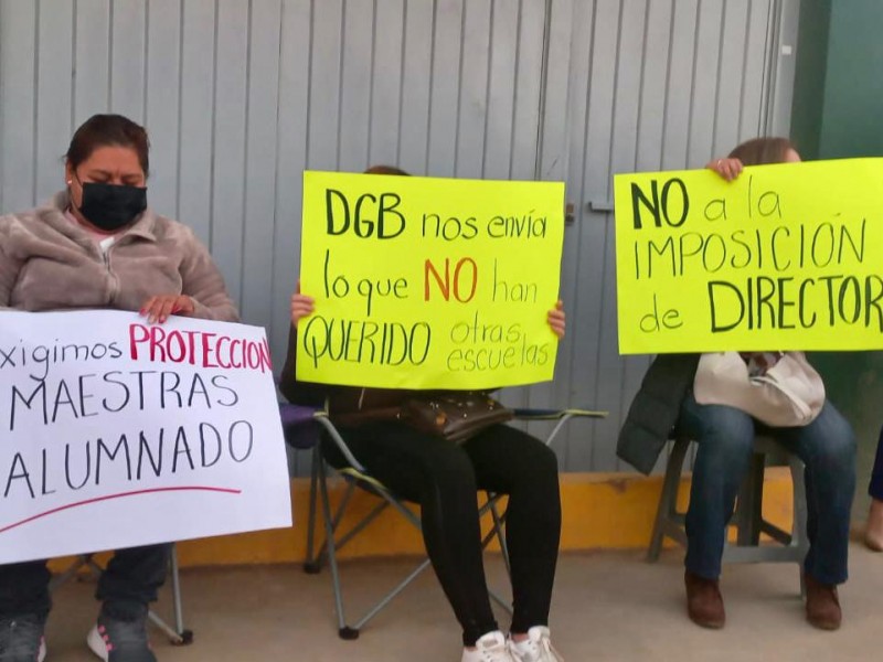 Profesores de la Unidad y Trabajo denuncian imposición de director