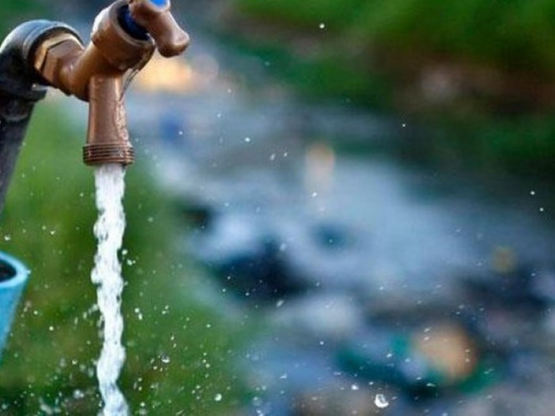 Programa de distribución de agua potable para este martes