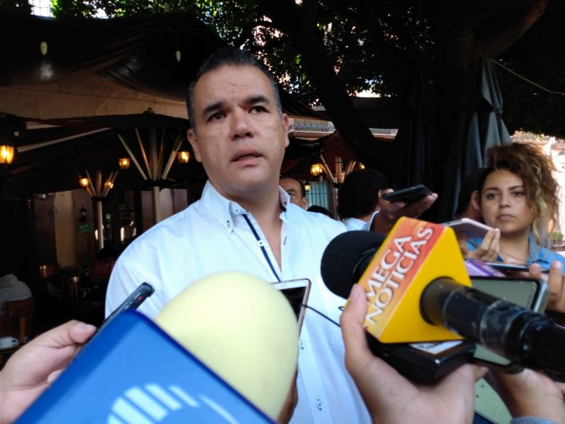 Programas con tintes de campaña política,afirma Mauricio Ruiz