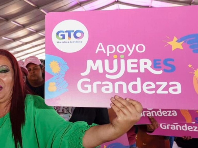 Programas de apoyo a mujeres de Guanajuato van de paso