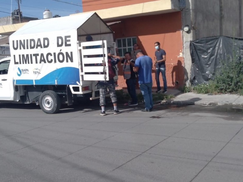 Prohíben cortar agua y drenaje en Nayarit