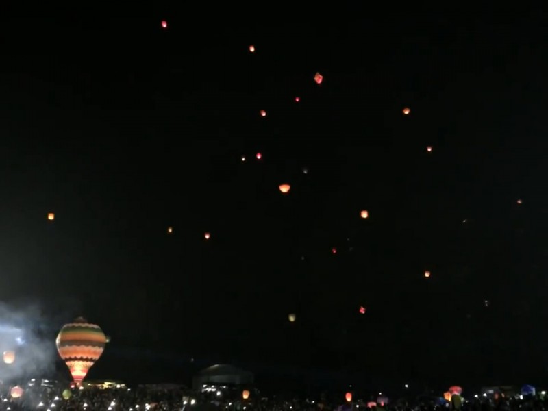 Prohibida venta de globos de cantoya en Zihuatanejo