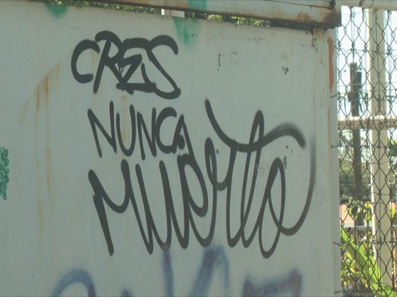 Prohibido realizar graffiti en bardas no autorizadas
