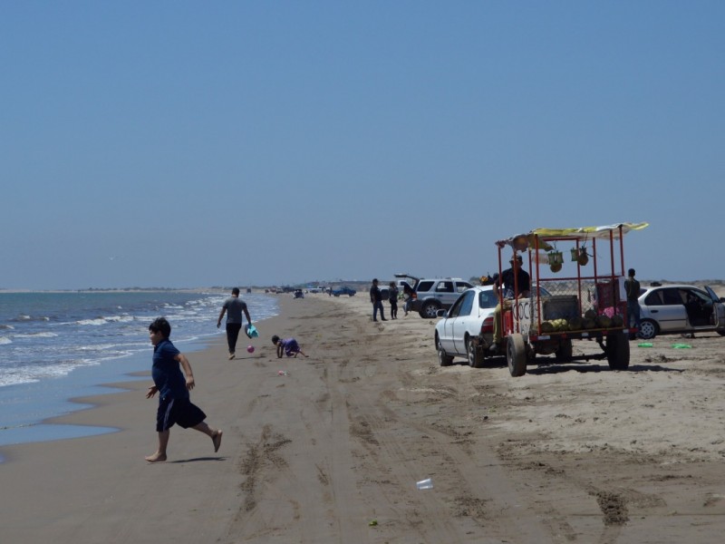 Prohibirán presencia de autos a orilla de playas, habrá multas