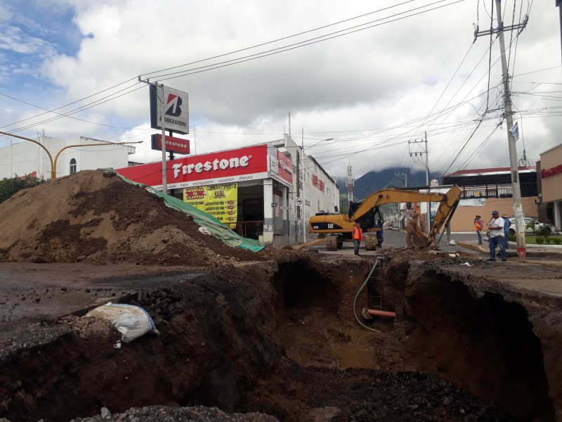 Prolongan entrega de obra boulevard Tepic - Xalisco