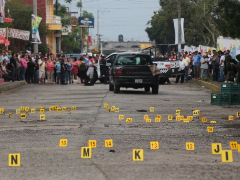 Promete gobernador captura de agresores en Tuzamapan