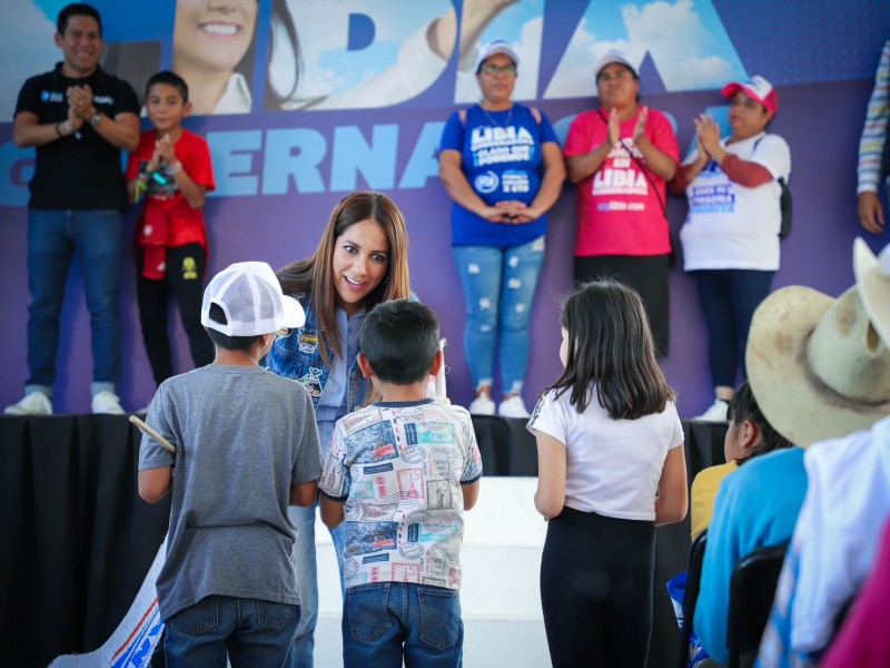 Promete Libia educación de calidad en Atarjea