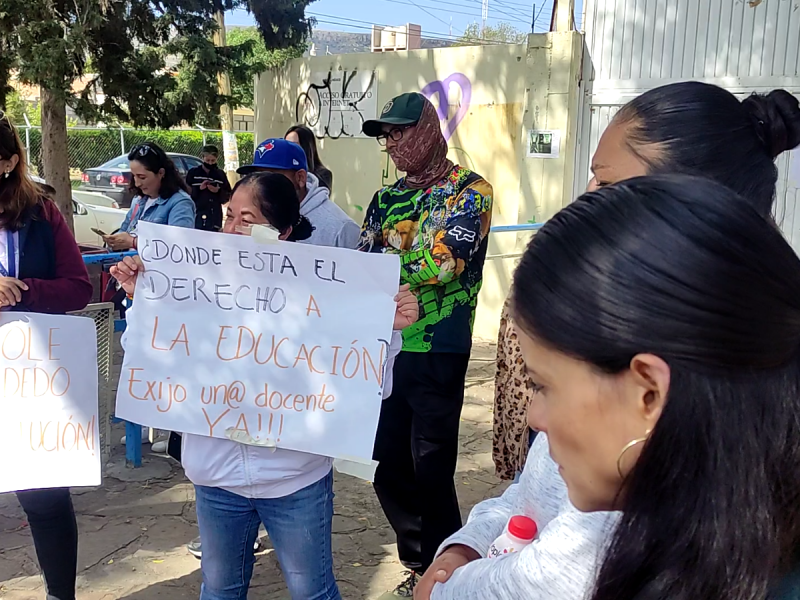 Promete Sezac, docente para este martes en la 