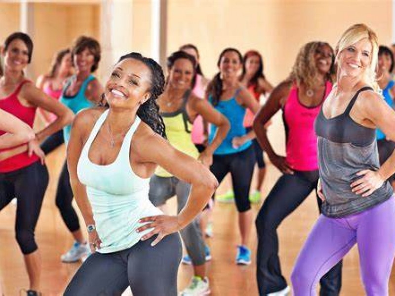 Promueven clases de zumba