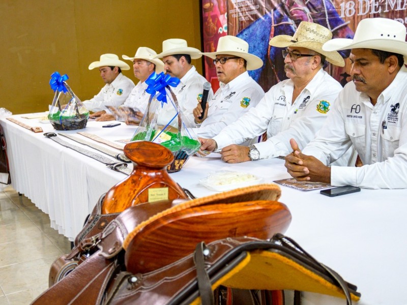 Promueven en Tuxpan, Cabalgata Estatal de Vega de Alatorre