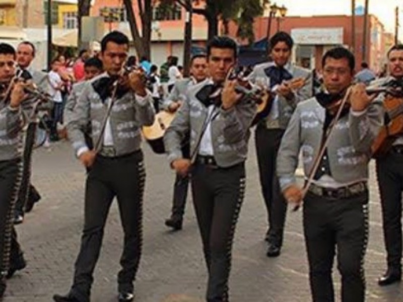 Promueven Festival del Mariachi en tianguis turístico.