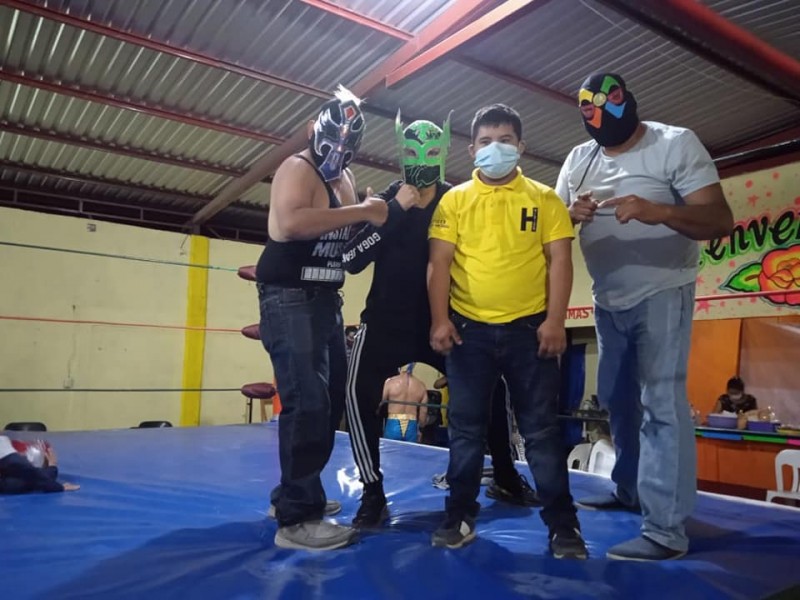 Promueven la lucha libre para niños y jóvenes istmeños