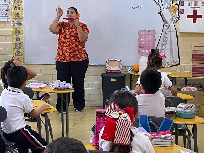 Promueven pláticas de salud a estudiantes de la primaria Nicolás