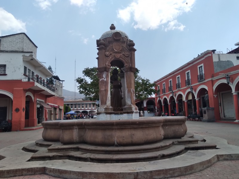 Promueven turismo a Jiquilpan para este verano