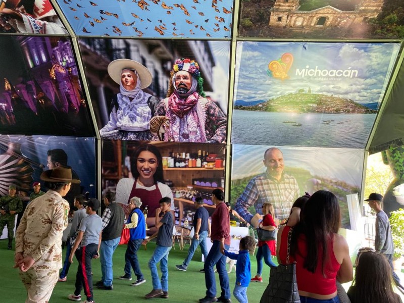 Promueven turismo michoacano en expo La Gran Fuerza de México