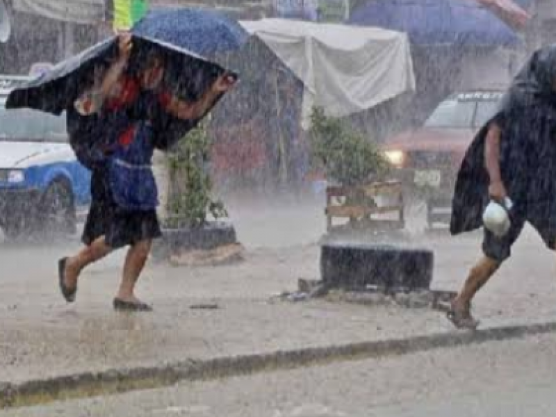 Pronostican lluvias torrenciales por frente frío número 4