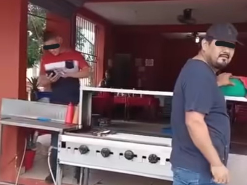 Propietario de taquería amenaza a mujer y su perro en Puerto Escondido