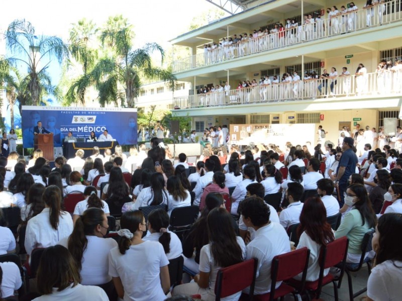 Propondrán que Campus  Medicina lleve el nombre Carlos Zambada