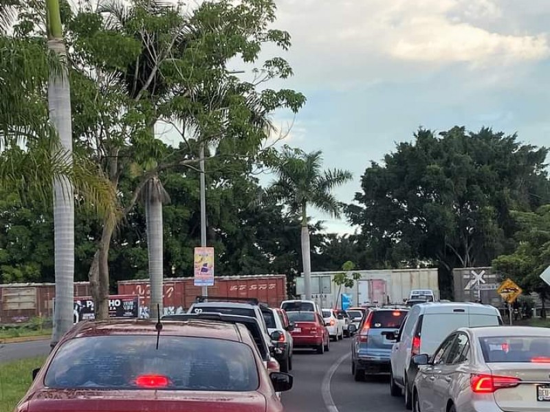 Propone Geraldine Ponce construir puente vehícular en calle Guadalajara