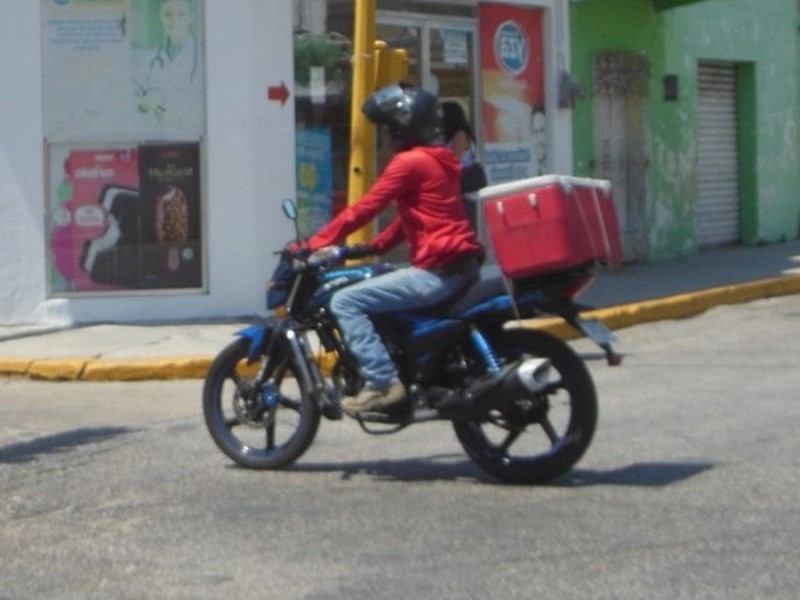 Proponen crear estacionamiento para motos