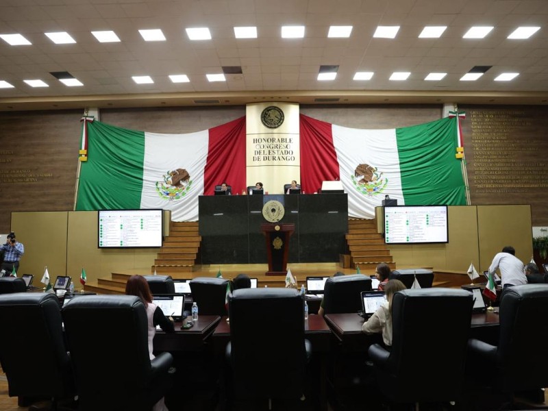 Proponen ley para proteger a menores tras muerte de adolescente en Durango