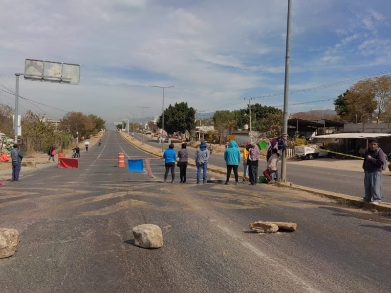 Protestan contra incumplimiento de resultados electorales 2023 en Zaachila