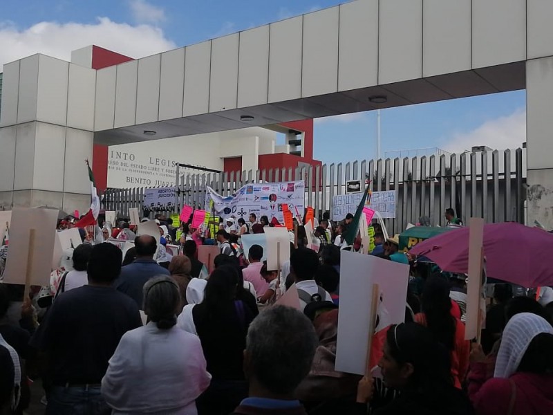 Protestan contra la despenalización del aborto