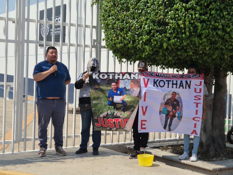 Protestan en FGR contra juicio por caso Yanqui Kothan